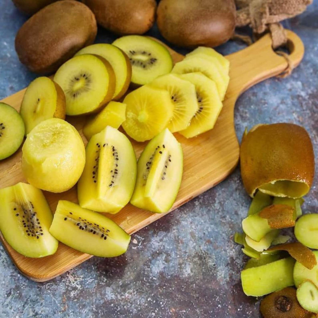 1000 Pieces Heirloom Golden Kiwi Gooseberry Seeds Non-GMO High-Yield Premium Non-GMO Fruit Seeds for Home Garden Growing Delicious Sweet Fresh Fruits Eating
